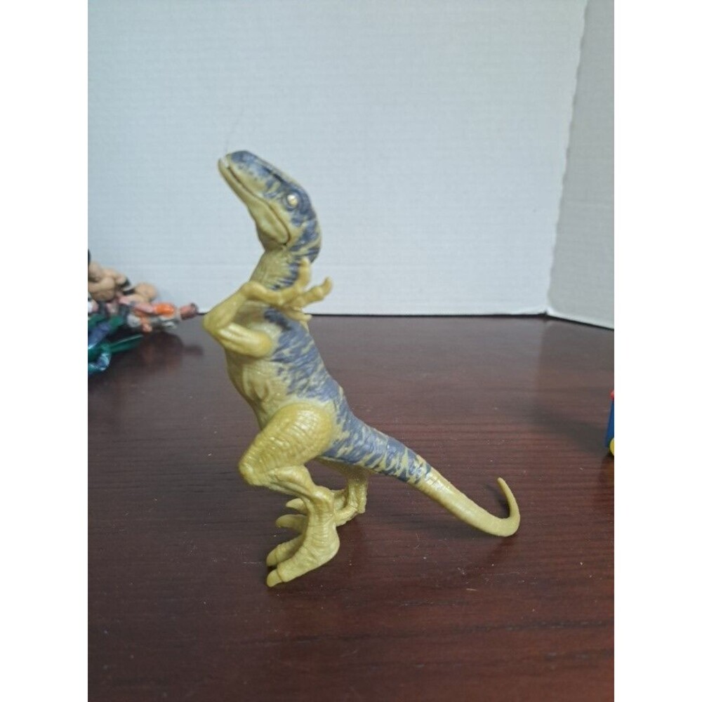 Jurassic World Velociraptor 0639HR